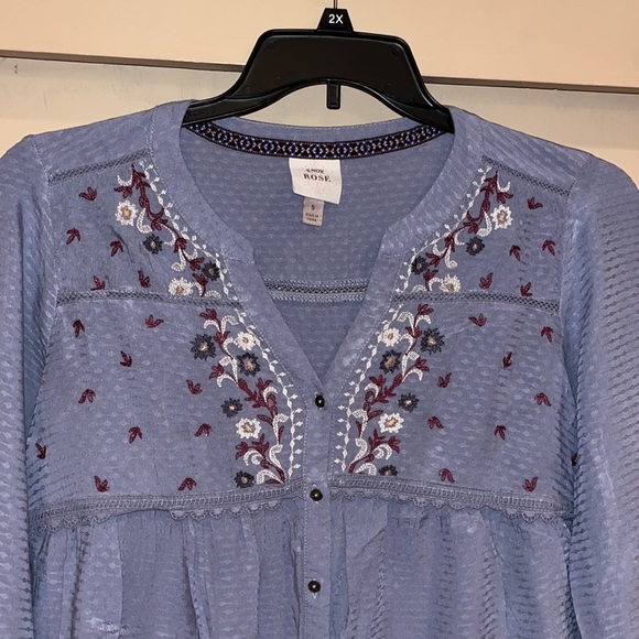 Knox Rose boho style size Small long sleeve lavender blouse w/embroidery - Picture 2 of 9